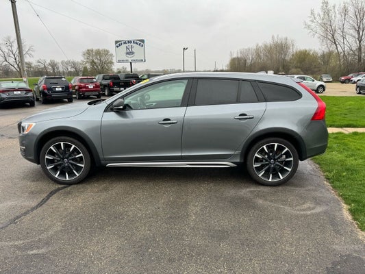 2017 Volvo V60 Cross Country T5 Premier AWD 4dr Wagon in Fort Atkinson, WI - K&F Auto Sales and Service
